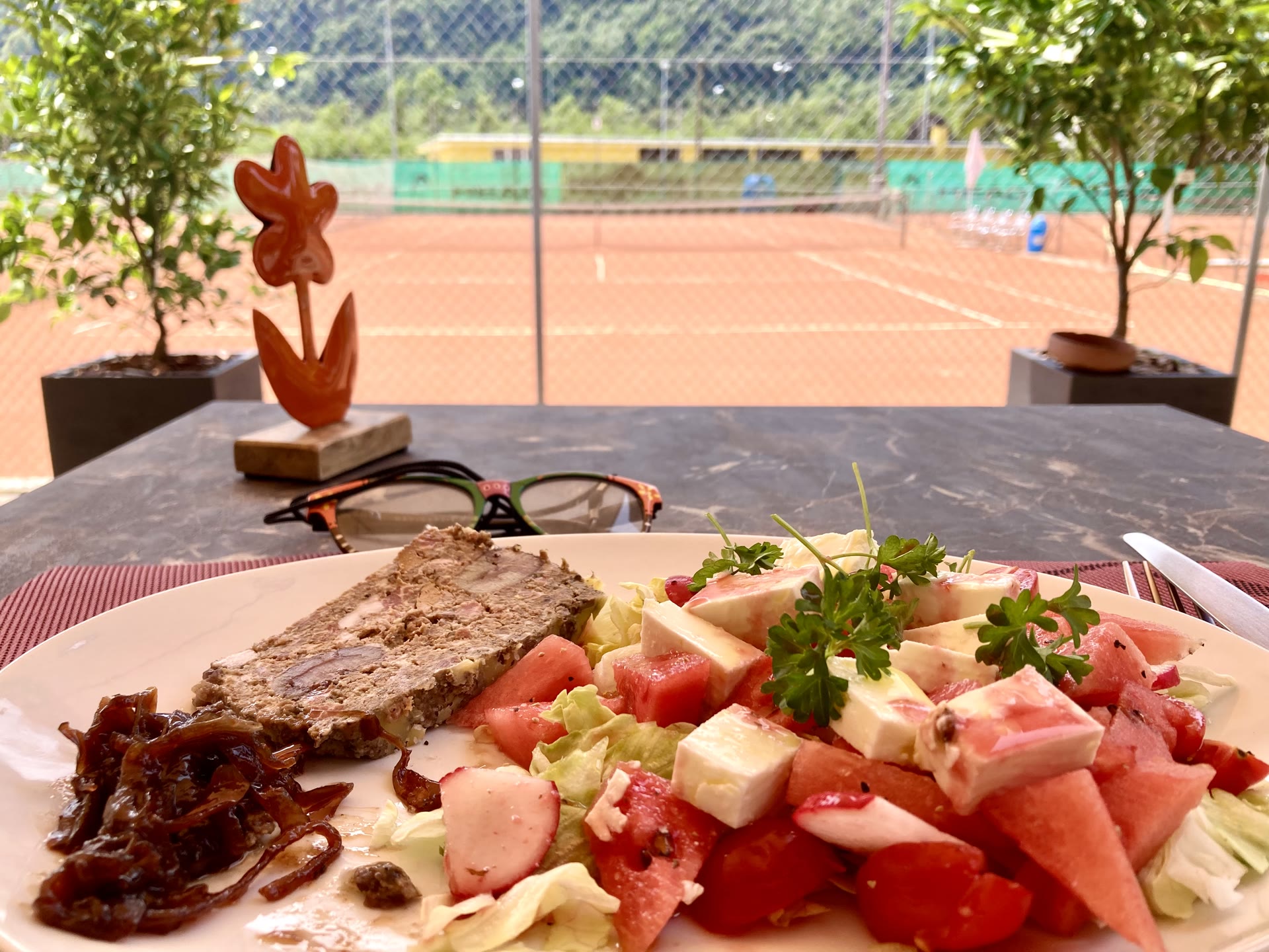 Pranzo con vista sui campi